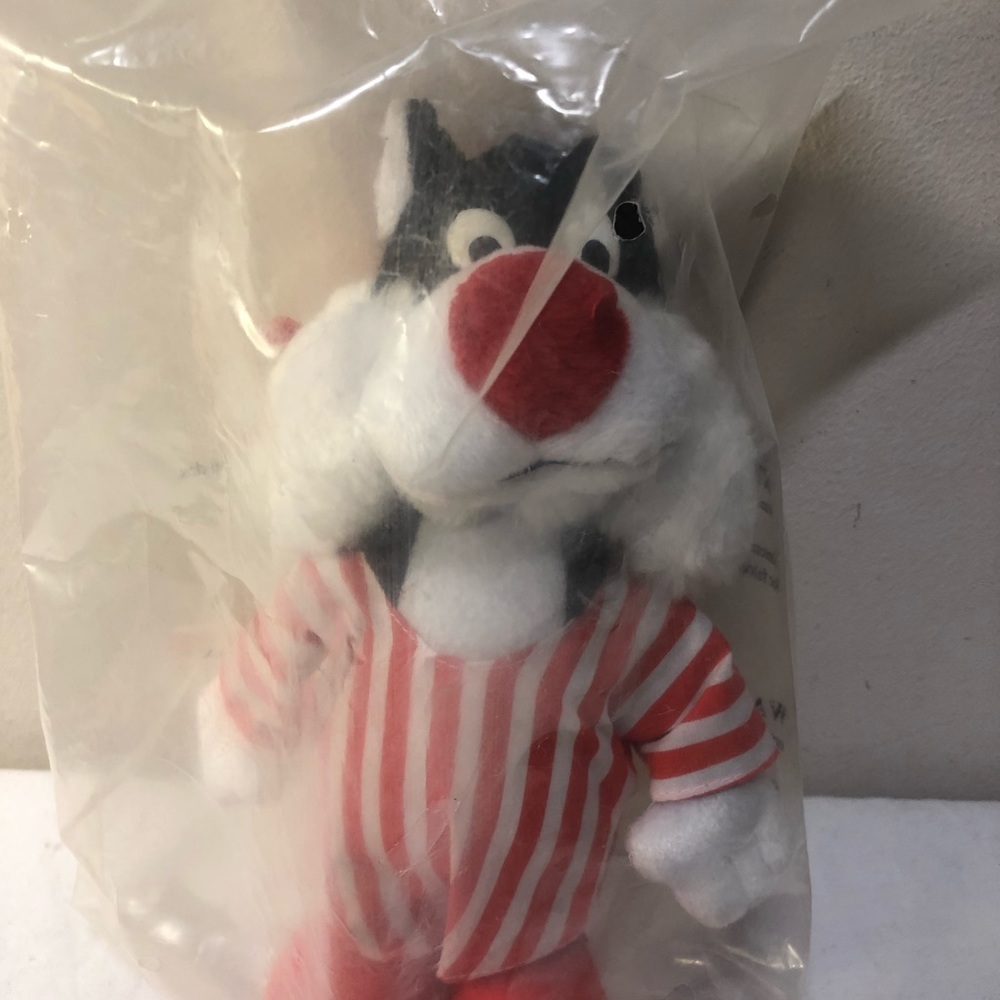 Vintage 1992 McDonald's Warner Bros. Looney Tunes Sylvester The Cat  Pajamas 8"